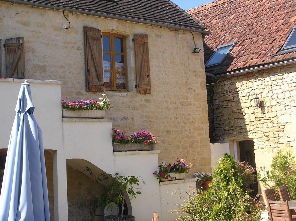 Le Bonheur Dans Notre Pre Villa Sainte-Mondane Exterior photo